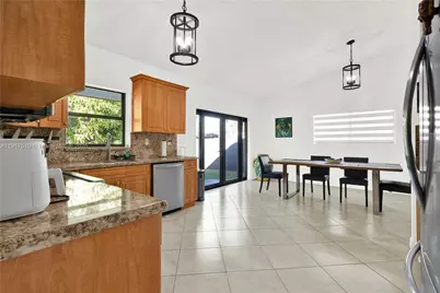 12221 SW 93rd St, Miami, FL 33186 - Photo 10
