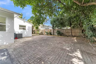 5820 Sheridan St, Hollywood, FL 33021 - Photo 2