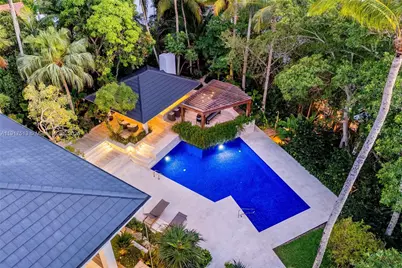 7150 W Lago Dr, Coral Gables, FL 33143 - Photo 70