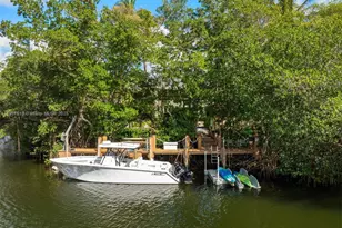 7150 W Lago Dr, Coral Gables, FL 33143 - Photo 58