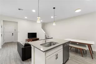 2917 Olivia Ave, Lauderdale Lakes, FL 33311 - Photo 10