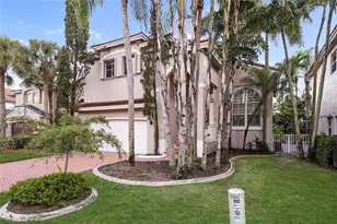 15658 SW 16th St, Pembroke Pines, FL 33027 - Photo 2