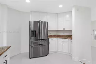 15658 SW 16th St, Pembroke Pines, FL 33027 - Photo 14