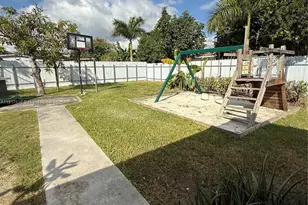 22020 SW 114th Ave, Miami, FL 33170 - Photo 12