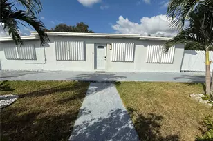 22020 SW 114th Ave, Miami, FL 33170 - Photo 2