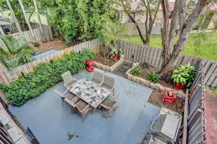 20533 NE 6th Ct, Miami, FL 33179 - Photo 10
