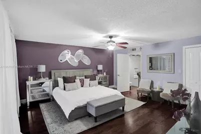 20533 NE 6th Ct, Miami, FL 33179 - Photo 4