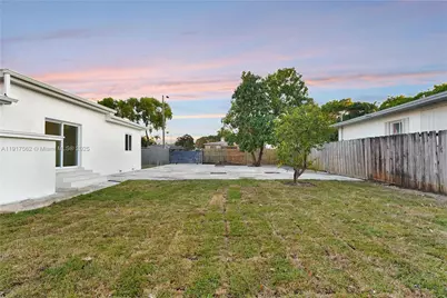 88 SW 29th Ave, Miami, FL 33135 - Photo 26