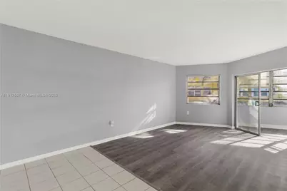 18630 NE 18th Ave #136, Miami, FL 33179 - Photo 20