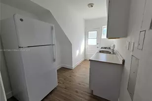 660 84th St, Miami Beach, FL 33141 - Photo 4
