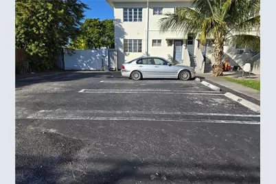 660 84th St #39, Miami Beach, FL 33141 - Photo 16