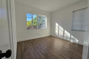660 84th St, Miami Beach, FL 33141 - Photo 6
