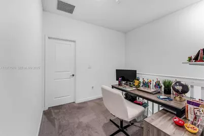 25565 SW 109th Ave, Homestead, FL 33032 - Photo 14
