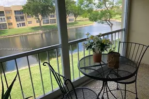 6021 NW 61st Ave, Tamarac, FL 33319 - Photo 6