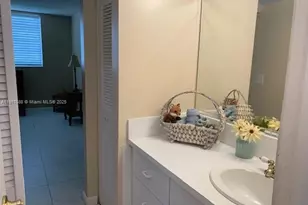 6021 NW 61st Ave, Tamarac, FL 33319 - Photo 14