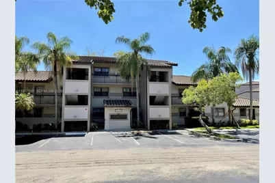 9846 Nob Hill Ln #9846, Sunrise, FL 33351 - Photo 2