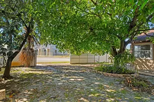 8920 NW 15th St, Pembroke Pines, FL 33024 - Photo 42