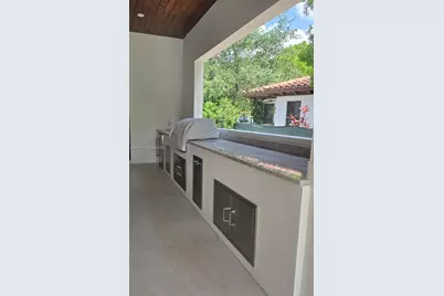 1221 Anastasia Ave, Coral Gables, FL 33134 - Photo 14