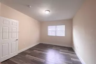 8740 NW 97th Ave, Doral, FL 33178 - Photo 14