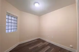 8740 NW 97th Ave, Doral, FL 33178 - Photo 8