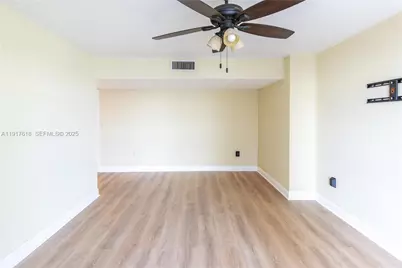 145 SE 25th Rd #1003, Miami, FL 33129 - Photo 20