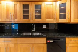 145 SE 25th Rd, Miami, FL 33129 - Photo 16