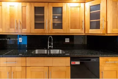 145 SE 25th Rd #1003, Miami, FL 33129 - Photo 16