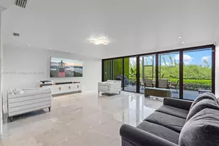 6124 Paradise Point Dr, Palmetto Bay, FL 33157 - Photo 6