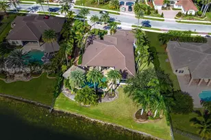 14896 SW 38th St, Davie, FL 33331 - Photo 8