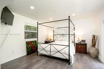 1360 SW 16th St, Miami, FL 33145 - Photo 22