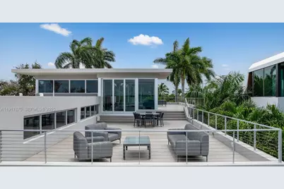 1379 N Venetian Way, Miami, FL 33139 - Photo 44