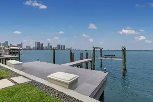 1379 N Venetian Way, Miami, FL 33139 - Photo 54