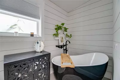 930 80th Street Ocean, Marathon, FL 33050 - Photo 2