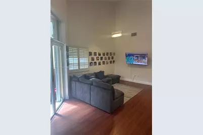 3195 N 36th Ave, Hollywood, FL 33021 - Photo 16