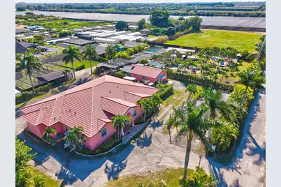 20455 SW 154th Ave, Miami, FL 33187 - Photo 2