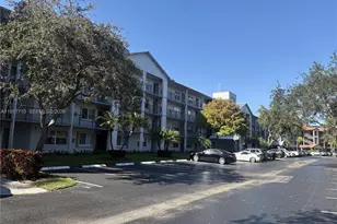 1300 SW 125th Ave, Pembroke Pines, FL 33027 - Photo 24