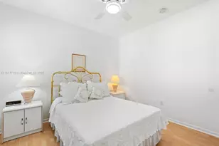 733 NW 170th Terrace, Pembroke Pines, FL 33028 - Photo 12