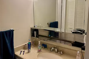 2401 Collins Ave, Miami Beach, FL 33140 - Photo 24