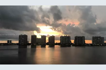 17878 N Bay Rd #507, Sunny Isles Beach, FL 33160 - Photo 8