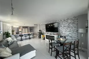 17878 N Bay Rd, Sunny Isles Beach, FL 33160 - Photo 26
