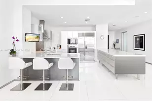 201 Aqua Ave, Miami Beach, FL 33141 - Photo 16