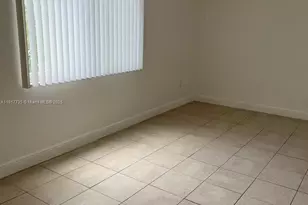 6930 Miami Gardens Dr, Hialeah, FL 33015 - Photo 10