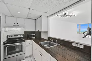 8000 Harding Ave, Miami Beach, FL 33141 - Photo 6