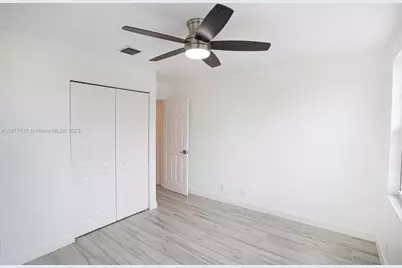 1998 NE 7th St #104, Deerfield Beach, FL 33441 - Photo 26