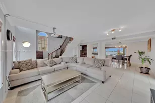 815 NW 126th Ct, Miami, FL 33182 - Photo 8