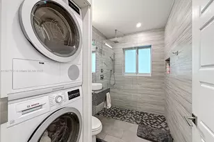 1031 N 16th Ave, Hollywood, FL 33020 - Photo 20