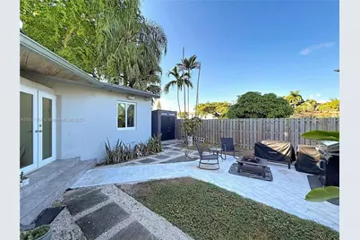 1031 N 16th Ave, Hollywood, FL 33020 - Photo 22