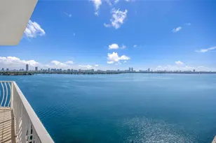 7601 E Treasure Dr, North Bay Village, FL 33141 - Photo 26