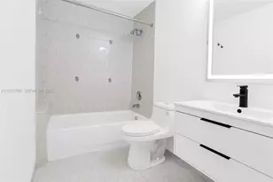 6670 NW 114th Ave, Doral, FL 33178 - Photo 16