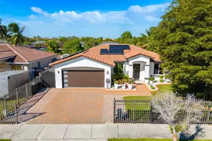 11347 SW 246 Terrace, Homestead, FL 33032 - Photo 2